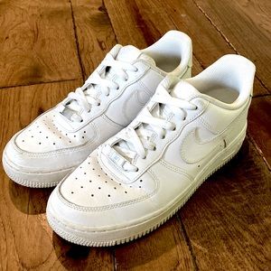 Nike Air Force 1